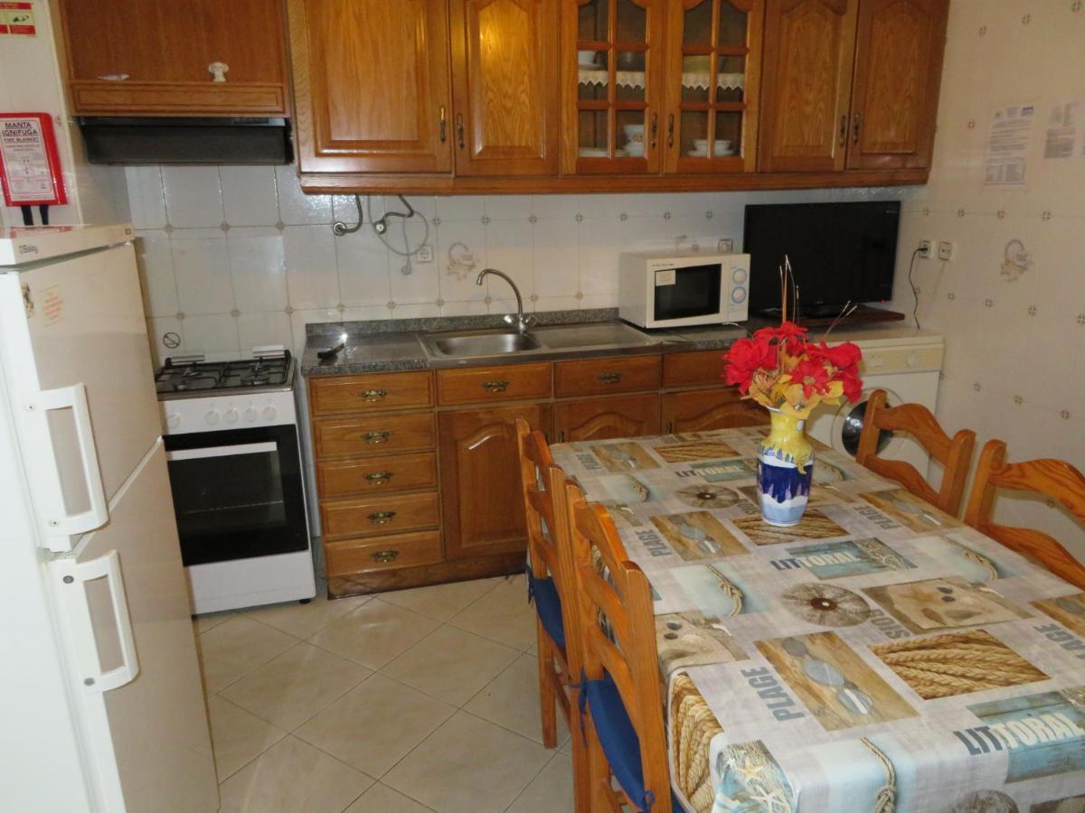 Apartamentos Carolino Monte Gordo Luaran gambar