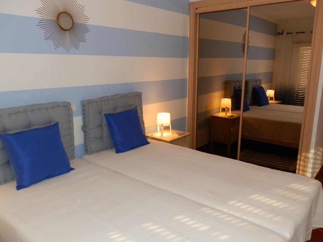 Apartamentos Carolino Monte Gordo Luaran gambar