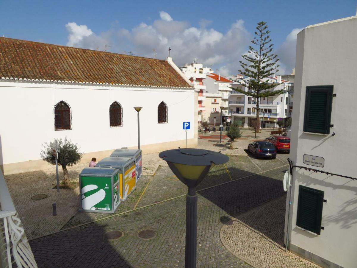 Apartamentos Carolino Monte Gordo Luaran gambar
