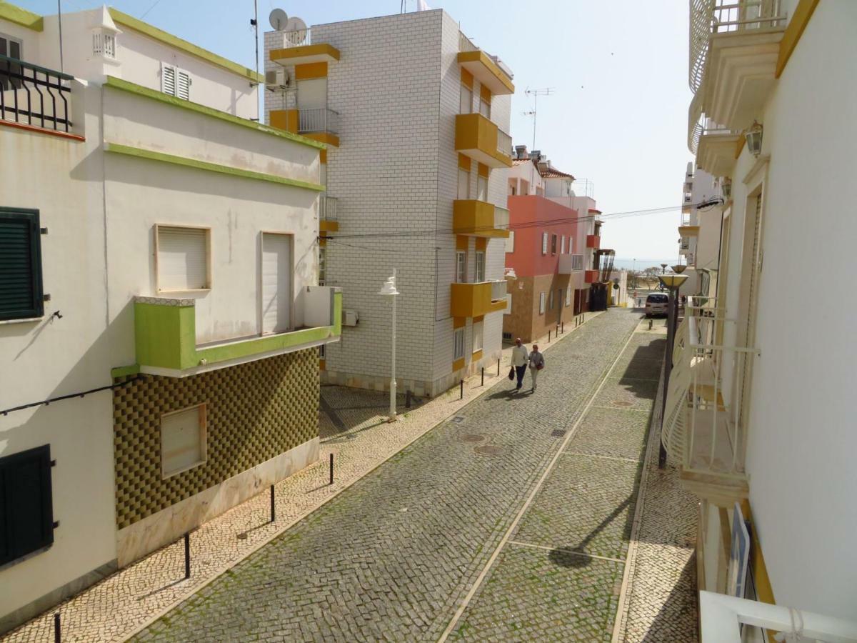 Apartamentos Carolino Monte Gordo Luaran gambar