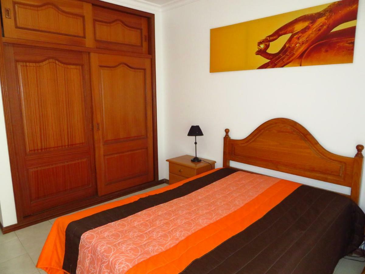 Apartamentos Carolino Monte Gordo Luaran gambar