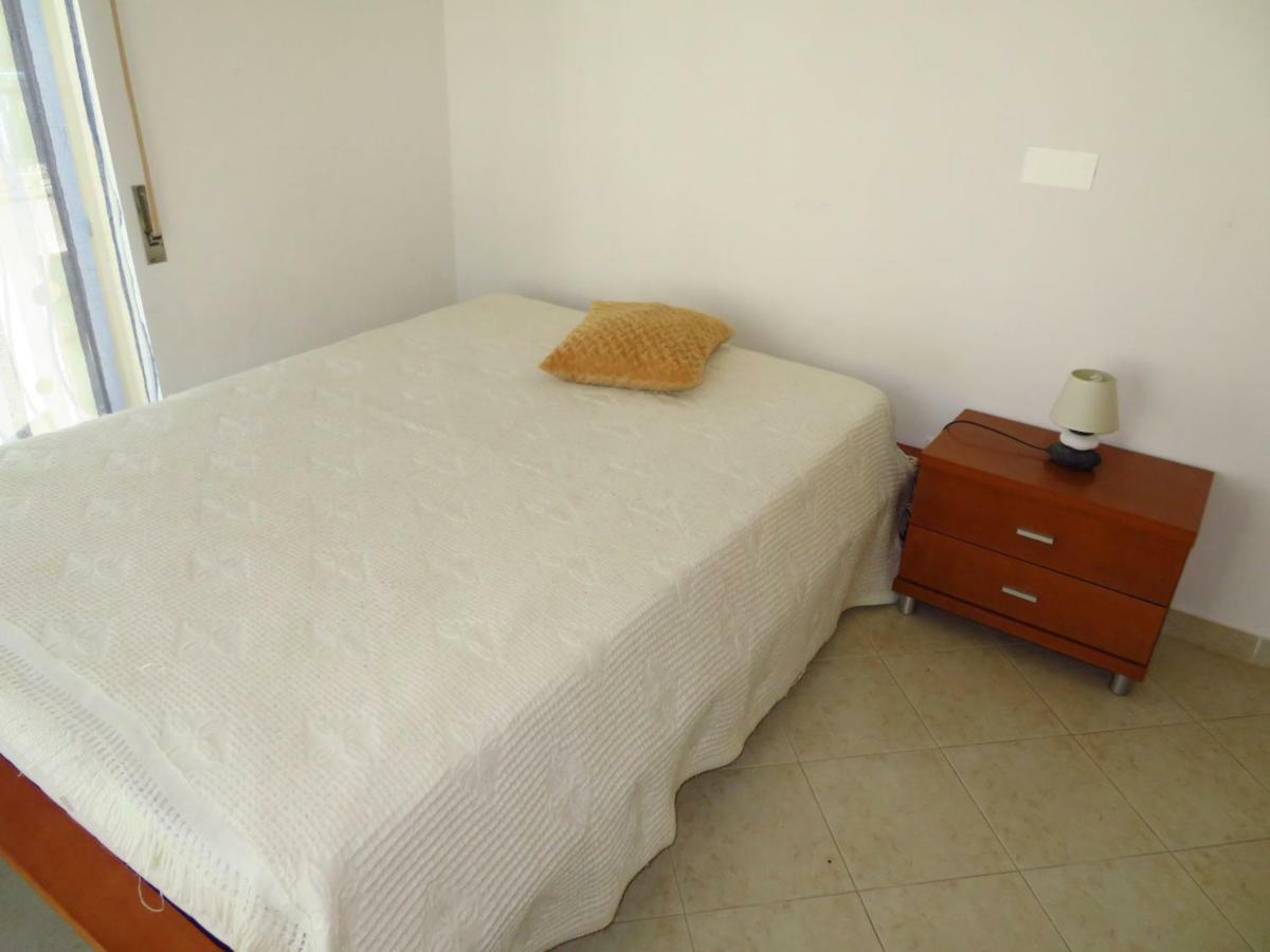 Apartamentos Carolino Monte Gordo Luaran gambar
